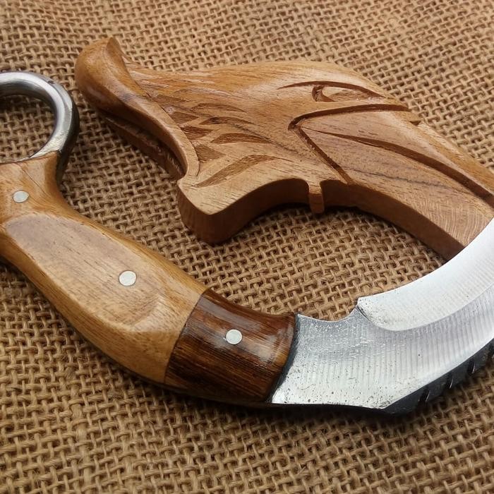 

TERBARU! Pisau Kerambit Kayu Jati Ukir Garuda