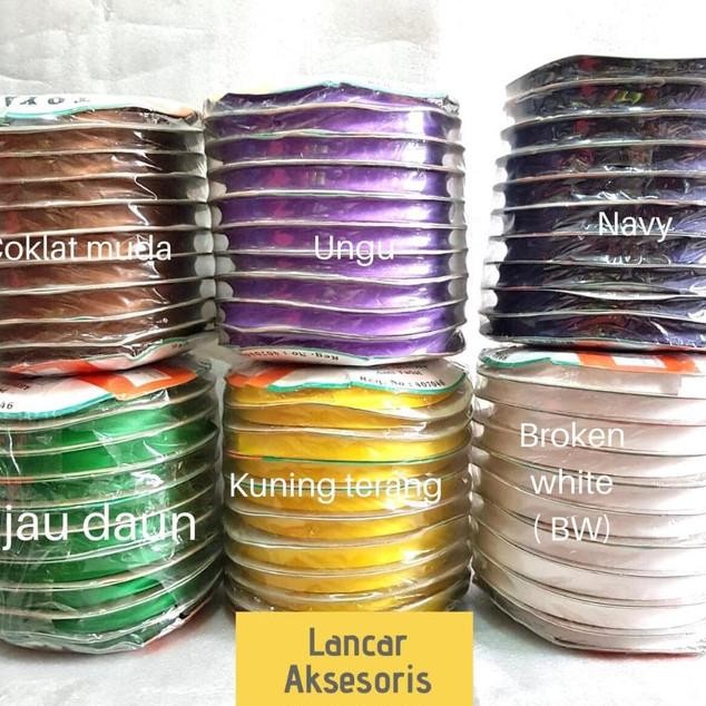 

Happy- Pita Bisban Polos Satin isi 36 yard / STAR Satin Bias Tape per 1 rol