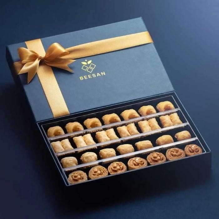 

Hampers Premium Baklava Beesan Assortment classic Mixed Nut 320g
