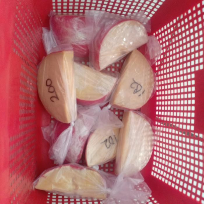 

BARANG TERLARIS Keju edam cheese tua ayam emas potongan repack