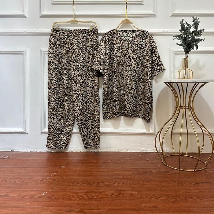 Terbaru [Dasterhitsmalang] One Set V Neck Jumbo Ld 130/Piyama Jumbo/Setelan Wanita Jumbo Busui Baju