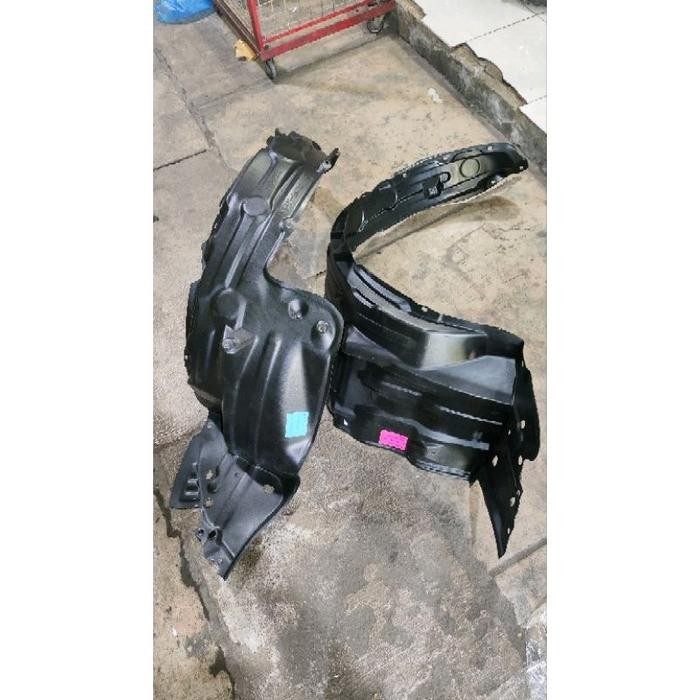 Liner Fender Innova / Penahan Lumpur Innova 2008-2014 / Liner Innova / Liner Inova Best Quality