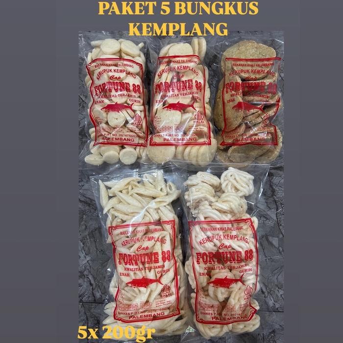 

JTTOP" PAKET 5 BUNGKUS KEMPLANG SUPER MIX ( SANGGUL, BUNCIS, KULIT, KANCING, MINI)