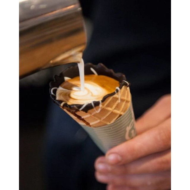 

Omahjajanan Rolled Sugar Cone Waffle Mixue Size 5Cm X 13Cm
