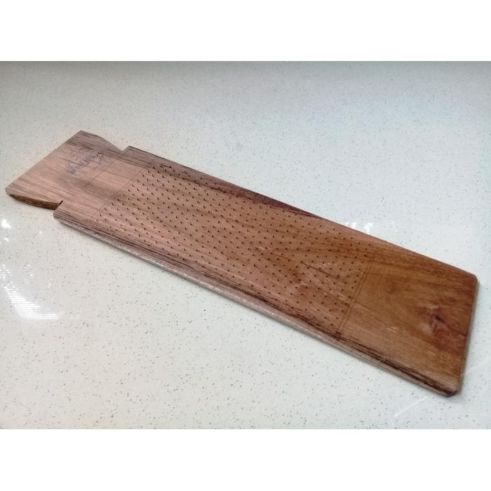 

Terlaris Parutan Kayu Classic Kelapa Bawang Jahe Kunyit