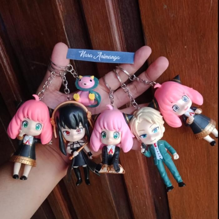 ASLI Action Mini Figure Gantungan Kunci Anime Spy X Family Loid Yor Anya