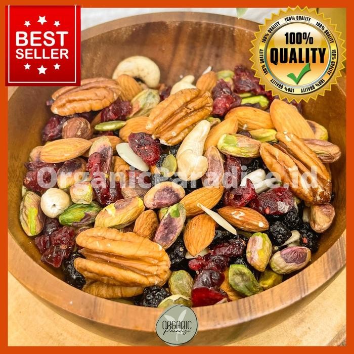 

Caraka.store1 Trail Mix Nuts / Mix Nuts Organic Please 1 KG