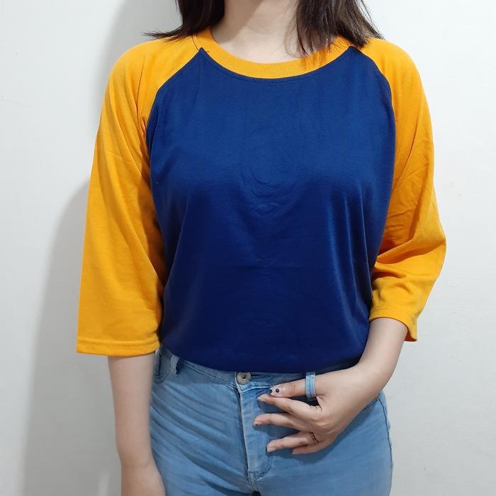 

Terlaris Kaos Raglan 3/4 - Biru Dongker Kombinasi Kuning Kunyit