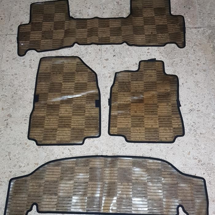 Karpet Anti Air Grand Livina Bekas