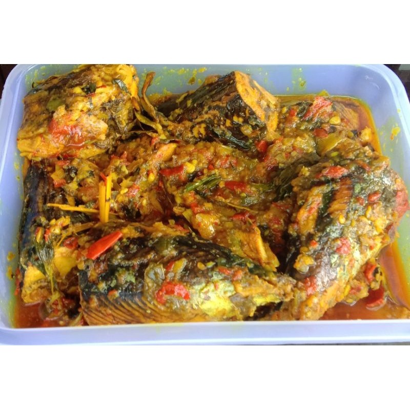 

Konter Makanan Cakalang Woku 2 Potong