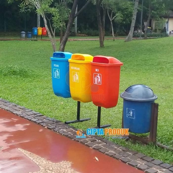 Tempat Sampah Fiberglass Oval