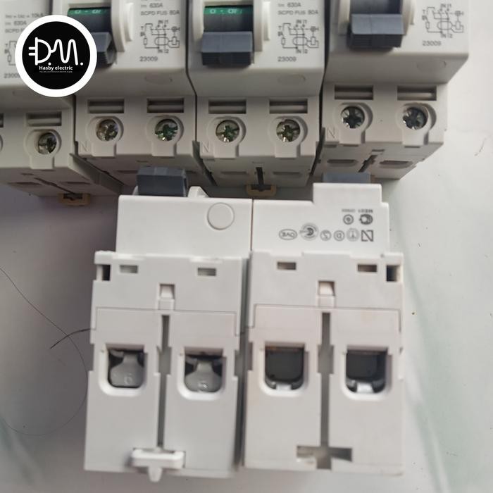 Merlin Gerin Elcb/Rccb (2P 25A)(30Ma) New