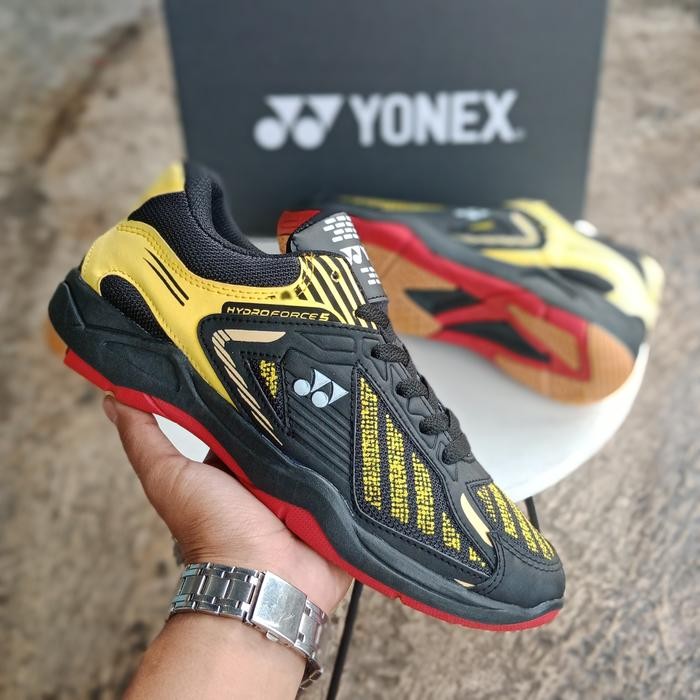sepatu badminton.sepatu olahraga.sepatu badminton