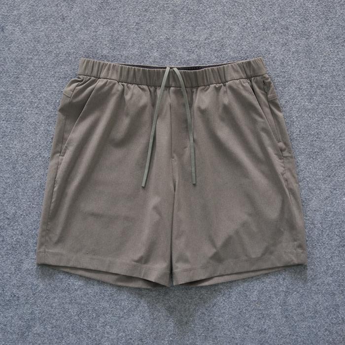 Celana Olahraga Lari Pria Lululemon Men ABC Woven Air 5 Inchi Short