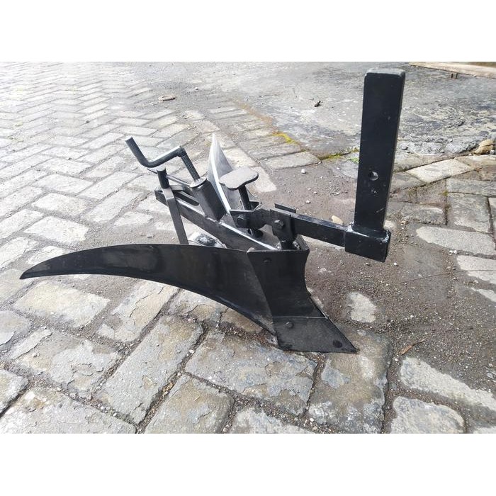 Ridger hand tractor alat pertanian