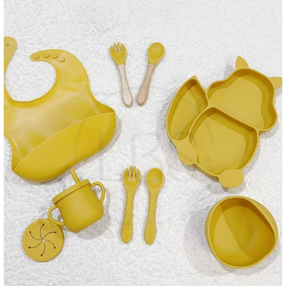 

Andrianbijaksana Lbs 9Pcs Premium Silicone Feeding Set Tupai Bpa Free 9Pcs Set Peralatan Makan Bayi