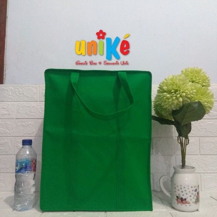PREMIUM 100 gsm Goodie Bag Tas Belanja Shopping Bag Laundry Jumbo Tas Spunbond Tebal ada Resleting