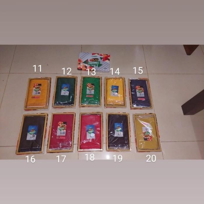 SARUNG ATLAS FAVORIT KOMBINASI