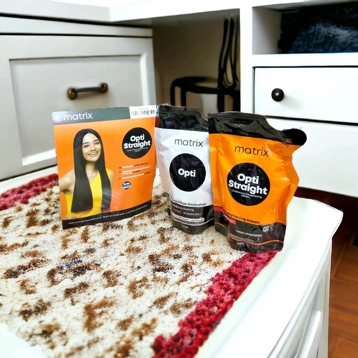 Matrix Mini Opti Straight+ Opti Smoothing(Obat Pelurus Rambut)Isi 2 Sachet(Step1&Step2) Gratisongkir