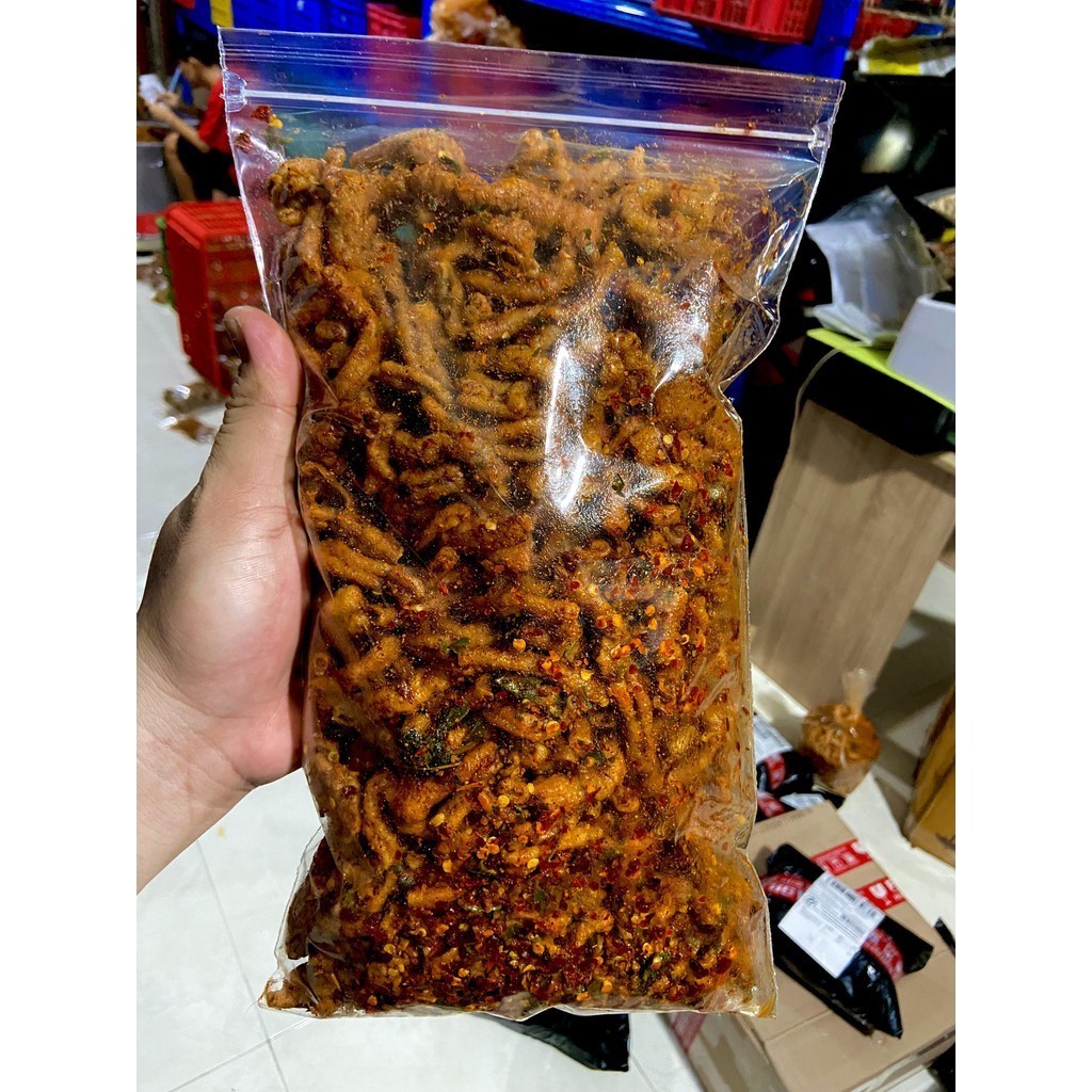 

Olivoliv Snack 250 Gr - Usus Crispy Pedas Daun Jeruk - Usus Krispi - Keripik Usus