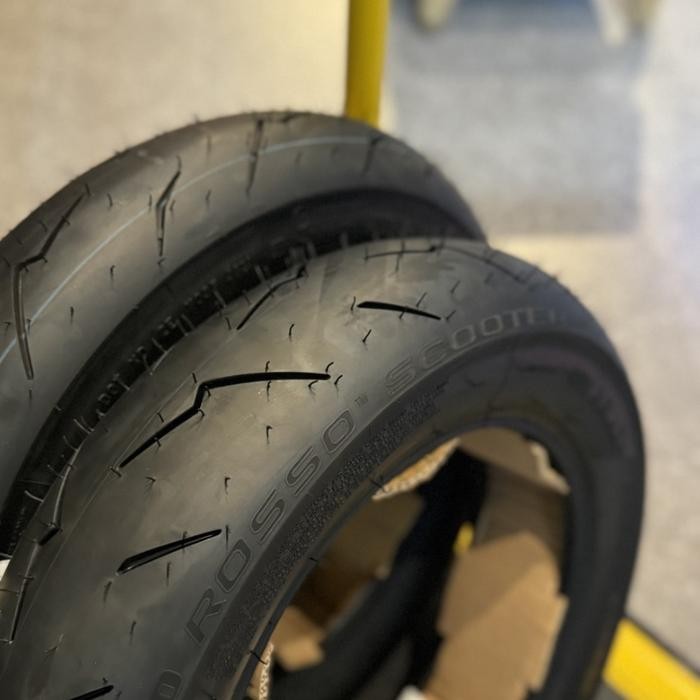 PREMIUM Ban Pirelli Diablo Rosso SC Soft Compound Ring 12 Vespa Sprint Primavera