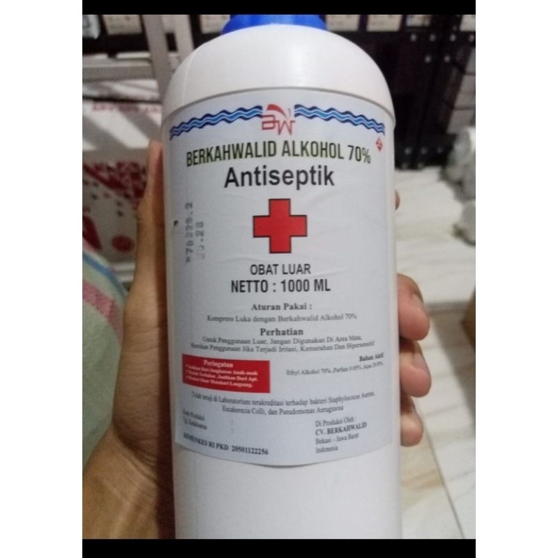 alkohol 70% 1 Liter Berkahlid ACM / Alkohol 70% 1000 Ml