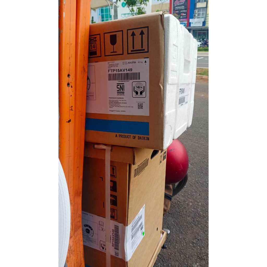 RB2233 AC Daikin 1/2 PK FTP15 LOW WATT FREE PASANG + AKSESORIS Raja AC Bekasi