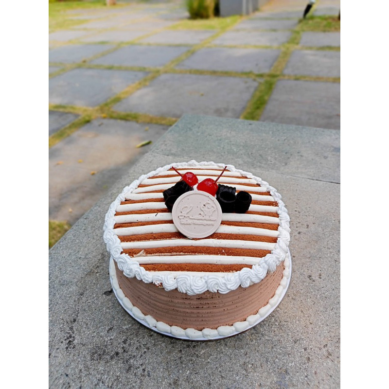 

Milles Crepe loyangan milles crepes whole kue berlayer birthday cake cakeviral cake cake krepess