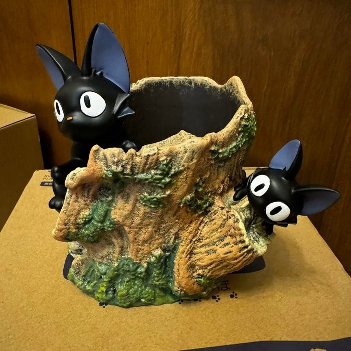 

Kiki's Delivery Service Planter Cover pen or storage stand flower vase Jiji's Hide and Seek totoro