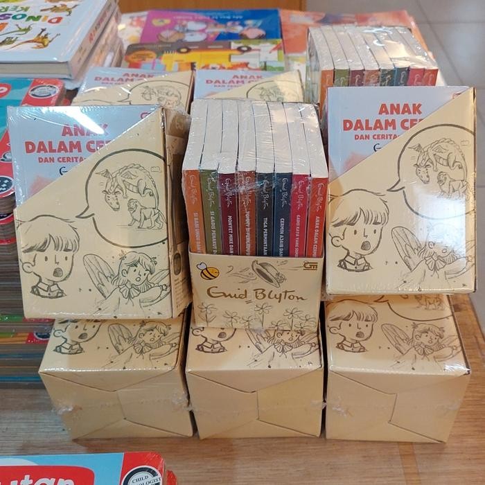 Box Set Buku Seri Kumbang 8 Buku Enid Blyton