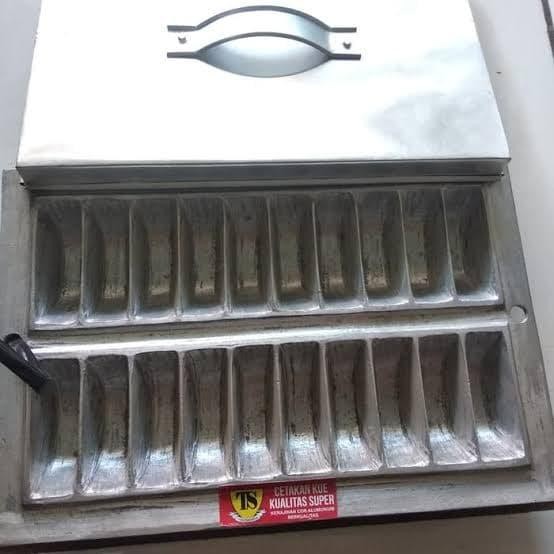 CETAKAN KUE PANCONG / BANDROS