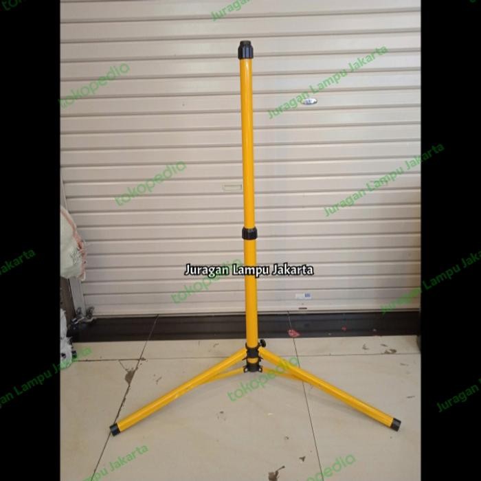 Tripod Lampu Sorot / Standing Proyek / Tripod Lampu Tembak