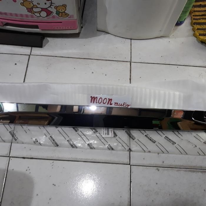 Trunklid Grand Avanza Veloz 2015 Original Kode 080