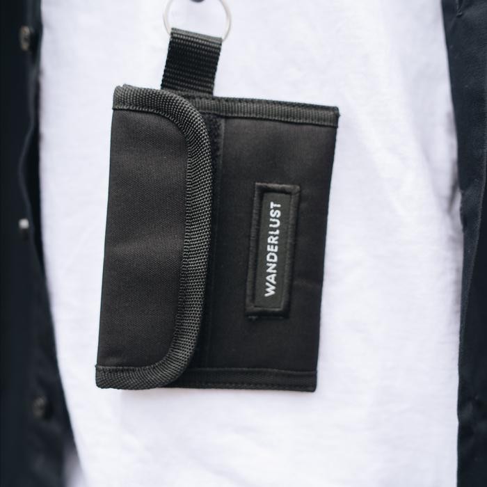 

[Deli Atk] Wanderlust Hanging Lanyard Wallet Gantungan Id Card Chica Black