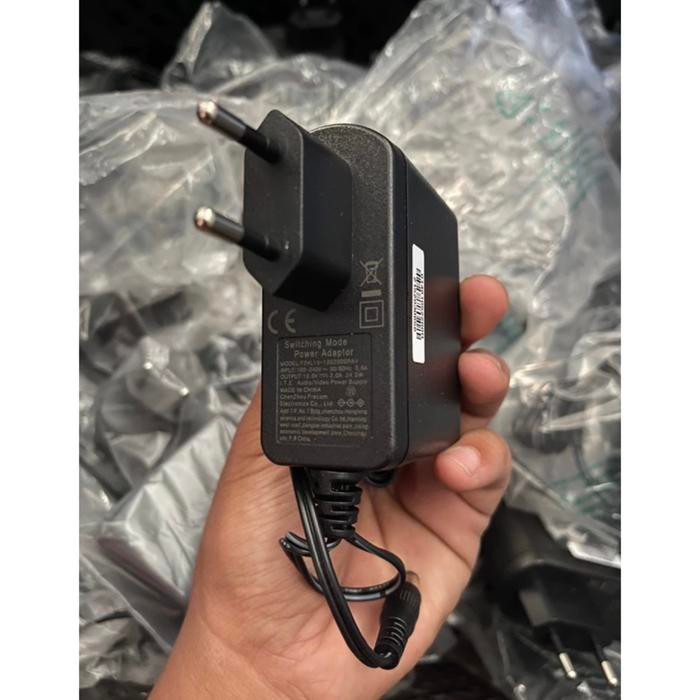 ADAPTOR 12 VOLT 2 AMPERE NEW