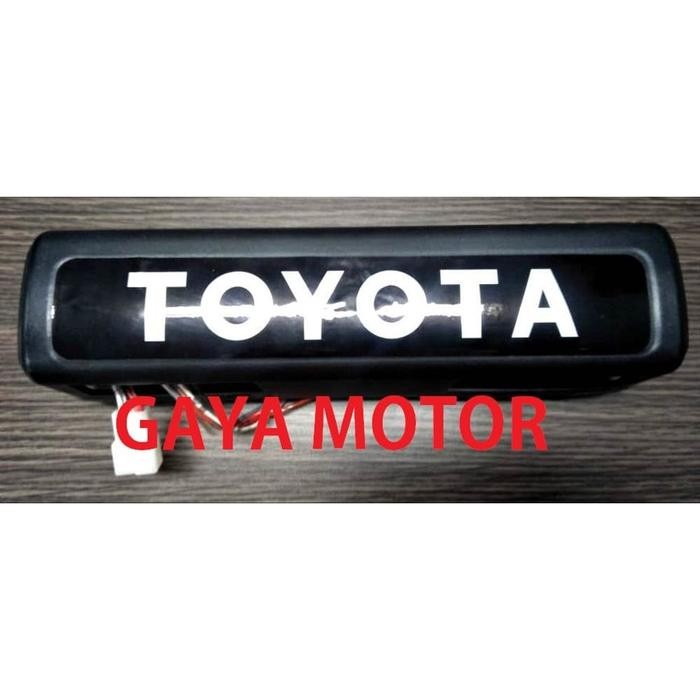 Lampu Plat nomor kijang grand