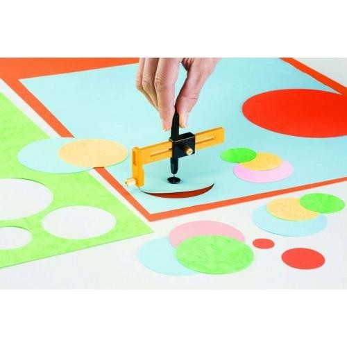 

Jangkar Potong Lingkaran 1 cm-15 cm CMP-1 OLFA Circle Cutter