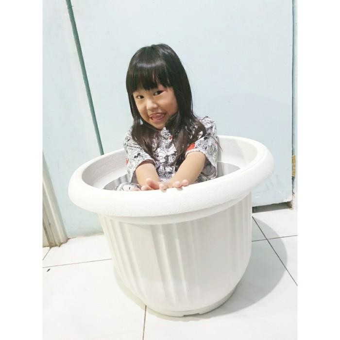 Pot Tanaman Jumbo Besar 50Cm Putih Tebal Pot Bunga 50 Cm Pot Buah