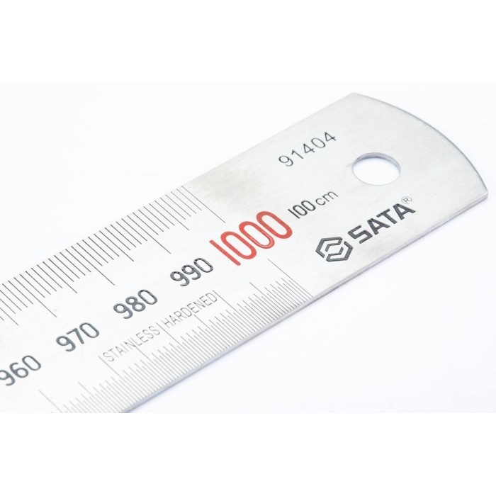 

TERBARU PENGGARIS BESI 1000 MM STEEL RULES 100 CM SATA TOOLS COD