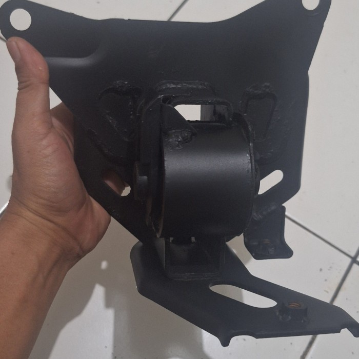 enjin monting kiri vios yaris