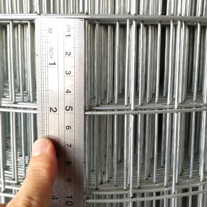 Kawat Wiremesh Galvanis 50x50mm, tebal 4.0mm. Lebar 180cm