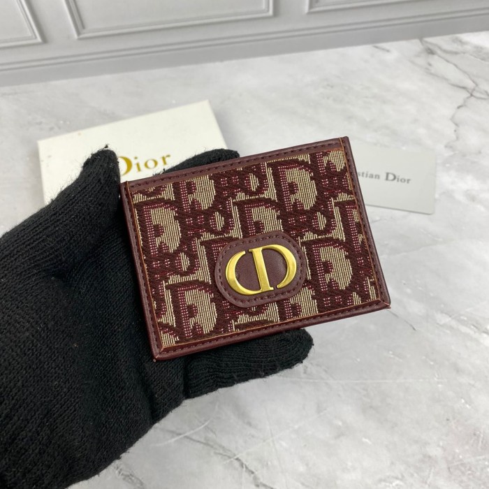 

CARD HOLDER DOMPET KARTU C'D 5301 MIROR Kode 495