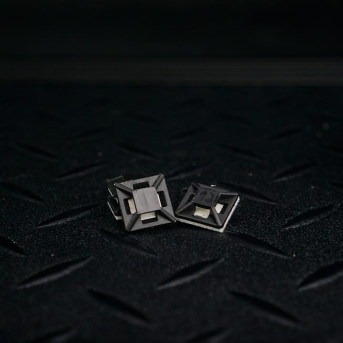 

Mount Ties Black Series Kode 1197