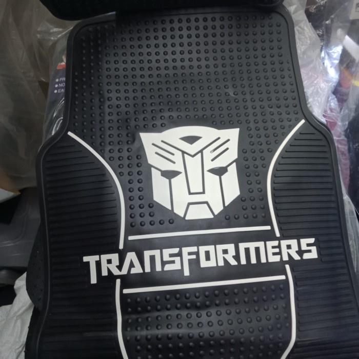 Karpet Mobil Transformer Mobil Warna Hitam Lis Putih Berkualitas Bagus