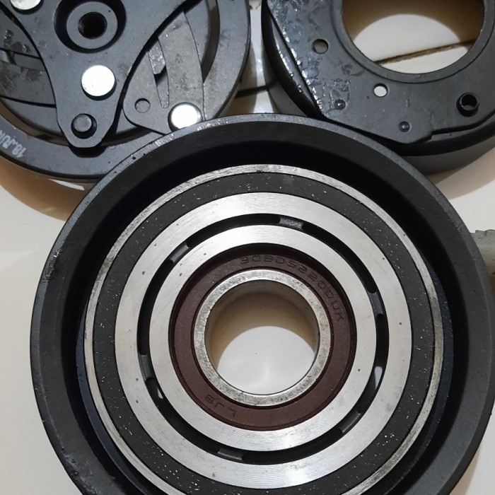 Puli Pulley Kompresor Ac Mobil Escudo 2.0 Magnet Clutc Klet Eskudo 2.0