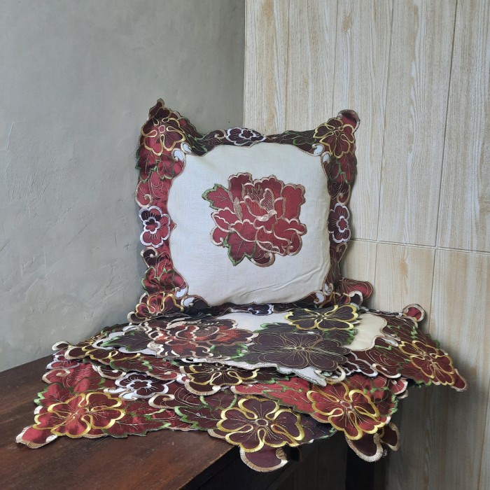 Sarung Bantal Kursi Set Organdi Bordir