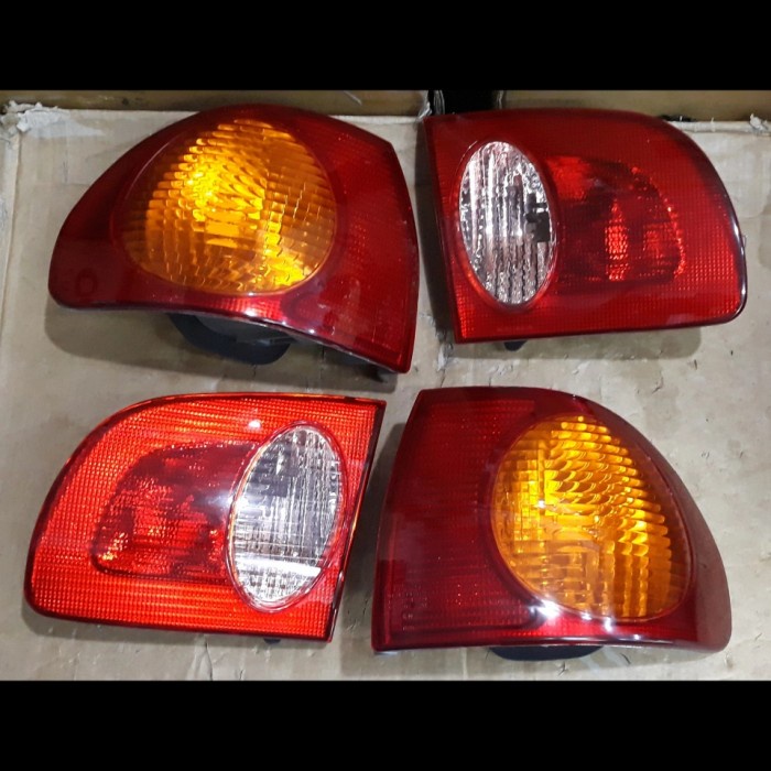 TERLARIS 212-19B9-1317 Stoplamp All New Corolla 1.8 / Conquest