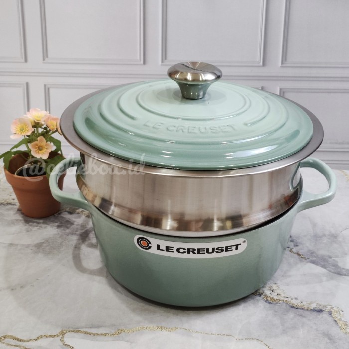 LE CREUSET ROUND DUT OVEN 24CM