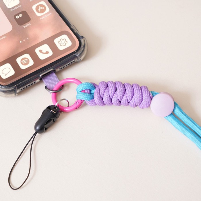 

Ataru Lanyard Color Block Strap - Hijau/Ungu New
