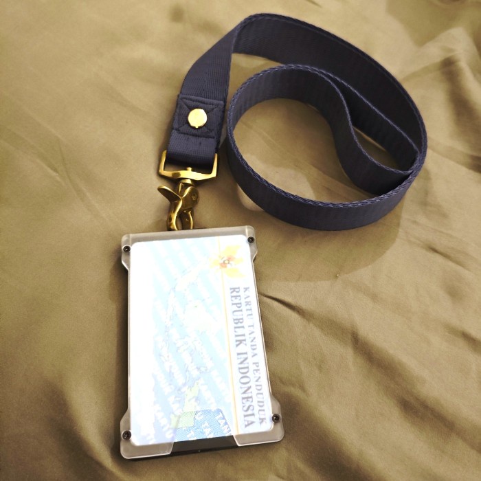 

ID lanyard tanda pengenal RFID dompet alumunium kartu Kode 155